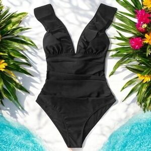 NEW Cupshe Ruffle Lace‎ up One Piece Swimsuit Vacation Resort Beach Size XS